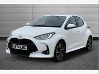 Used Toyota Yaris Hybrid Design 116 HP (85 kW) 2024 White Hatchback