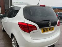 Used Vauxhall Meriva Edition 2011 White MPV