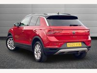 Used VW T-Roc Match 115 HP (84 kW) 2025 Kings red with black roof SUV