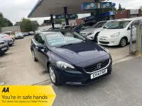 Used Volvo V40 150 HP (110 kW) 2014 Blue Hatchback