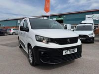 Second-hand Peugeot Partner Premium 2021 Alb Monovolum