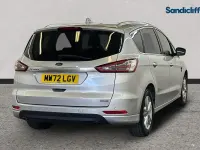 Usado Ford S-MAX Titanium 190 HP (139 kW) 2022 Prateado Monovolume