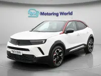 Second-hand Vauxhall Mokka SRi 130 CP (95 kW) 2022 Alb SUV
