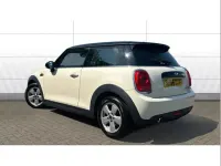 Used Mini Cooper D 113 HP (83 kW) 2016 White Hatchback