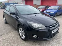 Used Ford Focus Zetec 125 HP (91 kW) 2011 Black Hatchback