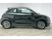 Gebraucht Fiat 500e Icon 86 kW (118 PS) 2022 Schwarz Kleinwagen