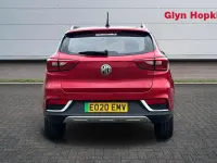 Używany MG ZS Exclusive 105 kW (143 KM) 2020 Czerwony SUV