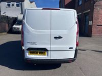 Used Ford Transit Custom 105 HP (77 kW) 2018 White Van