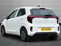 Used Kia Picanto 62 HP (45 kW) 2024 White Hatchback
