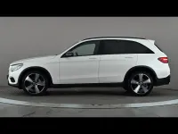 Used Mercedes GLC220 Urban 170 HP (125 kW) 2018 White SUV