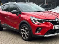 Usado Renault Captur Techno 142 HP (104 kW) 2023 Vermelho SUV