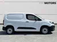 New Vauxhall Combo S 101 HP (74 kW) 2025 White MPV