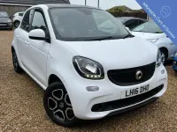 Used Smart ForFour Premium 71 HP (52 kW) 2016 White Hatchback