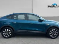 Used Renault Arkana Evolution 138 HP (101 kW) 2023 Zanzibar blue SUV