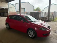 Used Seat Leon 102 HP (75 kW) 2009 Red Hatchback
