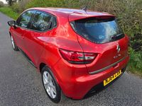 Used Renault Clio IV Dynamique 75 HP (55 kW) 2014 Red Hatchback