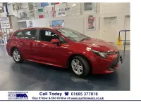Used Toyota Corolla 122 HP (89 kW) 2022 Red Estate