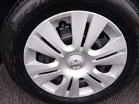 Used Nissan Serena 2010 White MPV