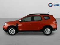 Used Dacia Duster Expression 90 HP (66 kW) 2024 Orange SUV