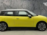 Used Mini Cooper Hatch 133 kW (181 HP) 2024 Yellow Hatchback