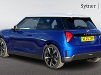 New Mini Cooper SE Hatch 158 kW (215 HP) 2025 Blue Hatchback
