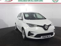 Used Renault Zoe Iconic 100 kW (136 HP) 2021 White Hatchback