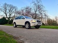 Used Volvo XC90 R-Design 200 HP (147 kW) 2013 White SUV