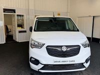 Used Vauxhall Combo Sportive 101 HP (74 kW) 2021 Van