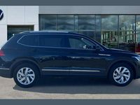 Used VW Tiguan Allspace Life 147 HP (108 kW) 2023 Black SUV