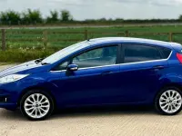 Used Ford Fiesta Titanium X 101 HP (74 kW) 2015 Blue Hatchback