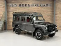 Used Land Rover Defender Adventure 122 HP (89 kW) 2016 Grey Estate