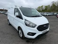 Used Ford Transit Custom Limited 130 HP (95 kW) 2023 White Van