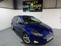 Used Ford Focus Zetec 125 HP (91 kW) 2017 Blue Hatchback