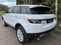 Używany Land Rover Range Rover evoque Pure 150 KM (110 kW) 2015 Biały SUV