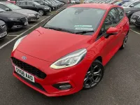 Usado Ford Fiesta ST-Line 2018 Rojo Utilitario