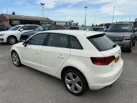 Used Audi A3 Sportback Sport 105 HP (77 kW) 2013 White Hatchback