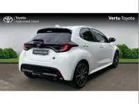 Used Toyota Yaris Sport 116 HP (85 kW) 2023 White Hatchback