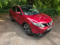 Used Nissan Qashqai Tekna 115 HP (84 kW) 2014 Red SUV