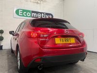 Used Mazda 3 2015 Red Hatchback