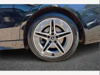 Używany Mercedes C220 AMG line 196 KM (144 kW) 2023 Czarny Kombi