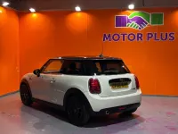 Used Mini Cooper Hatch 136 HP (100 kW) 2018 White Hatchback