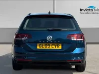 Used VW Passat SE 120 HP (88 kW) 2019 Aquamarine blue signature metallic Estate