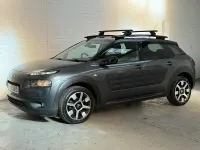 Usado Citroën C4 Cactus Flair 82 HP (60 kW) 2016 Cinzento Citadino