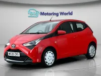 Used Toyota Aygo X-play 72 HP (52 kW) 2020 Red Hatchback