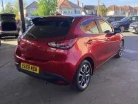 Usado Mazda 2 Inclusive 2018 Vermelho Citadino