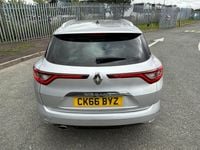 Used Renault Mégane GrandTour Signature 2016 Silver Estate
