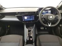 New Alfa Romeo GT Junior 136 HP (100 kW) 2025 Bicolour solid  sempione white with black roof Hatchback