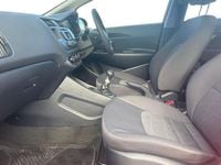 Used Kia Rio 84 HP (61 kW) 2012 Red Hatchback