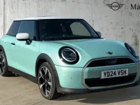 Używany Mini Cooper Exclusive 156 KM (114 kW) 2024 Zielony Hatchback