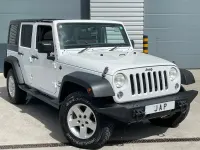 Used Jeep Wrangler Sahara 285 HP (209 kW) 2015 White SUV